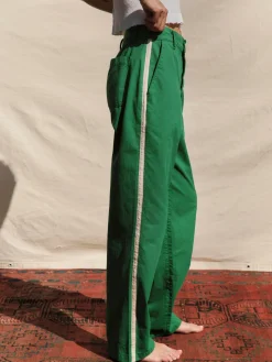 Women Imogene + Willie baker striped trouser in kelly green