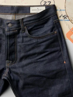 Imogene + Willie barton indigo rigid