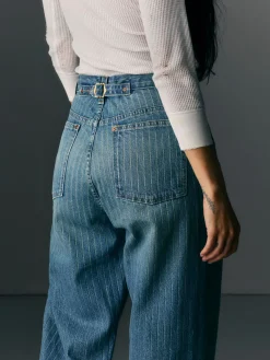 Women Imogene + Willie buckleback jean in washed indigo stripe