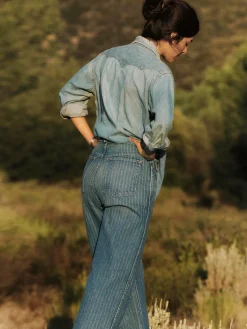 Women Imogene + Willie buckleback jean in washed indigo stripe