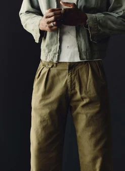 Imogene + Willie campbell pleated chino in field tan