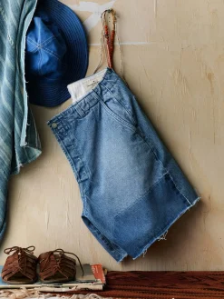 Women Imogene + Willie clarke washed denim cutoff short