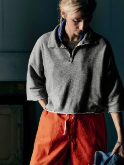 Women Imogene + Willie cut sleeve cropped quarter zip