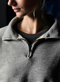 Women Imogene + Willie cut sleeve cropped quarter zip