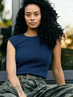 Women Imogene + Willie cut sleeve thermal in navy