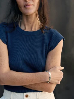 Women Imogene + Willie cut sleeve thermal in navy