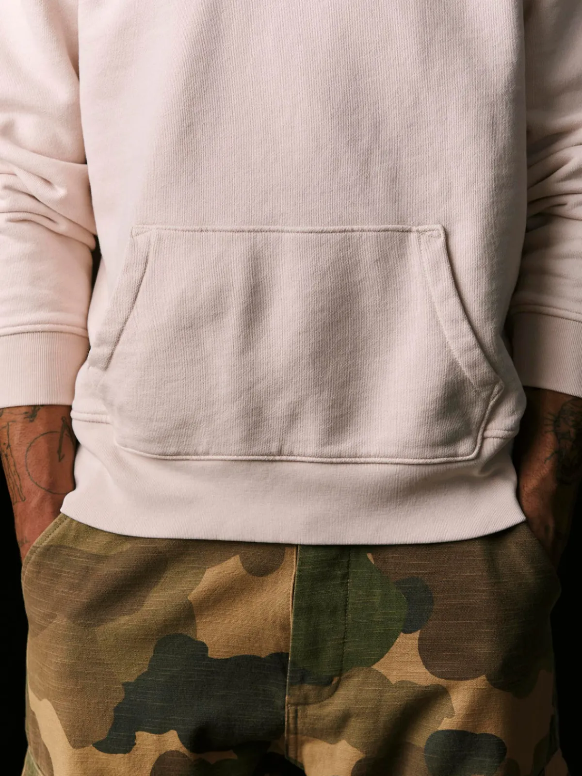 Imogene + Willie davenport hoodie in pink stone