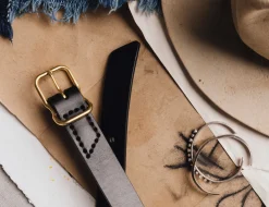 Women Imogene + Willie emil erwin narrow signature belt in black