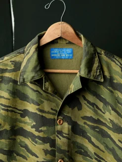Women Imogene + Willie fatigue jacket in brushstroke camo