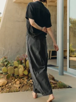 Women Imogene + Willie flight pant in faded black