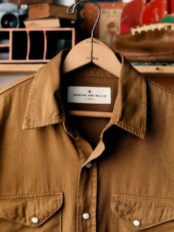 Imogene + Willie hayes pearl snap in whisper twill