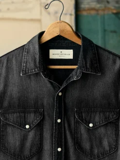 Imogene + Willie hayes washed black pearl snap