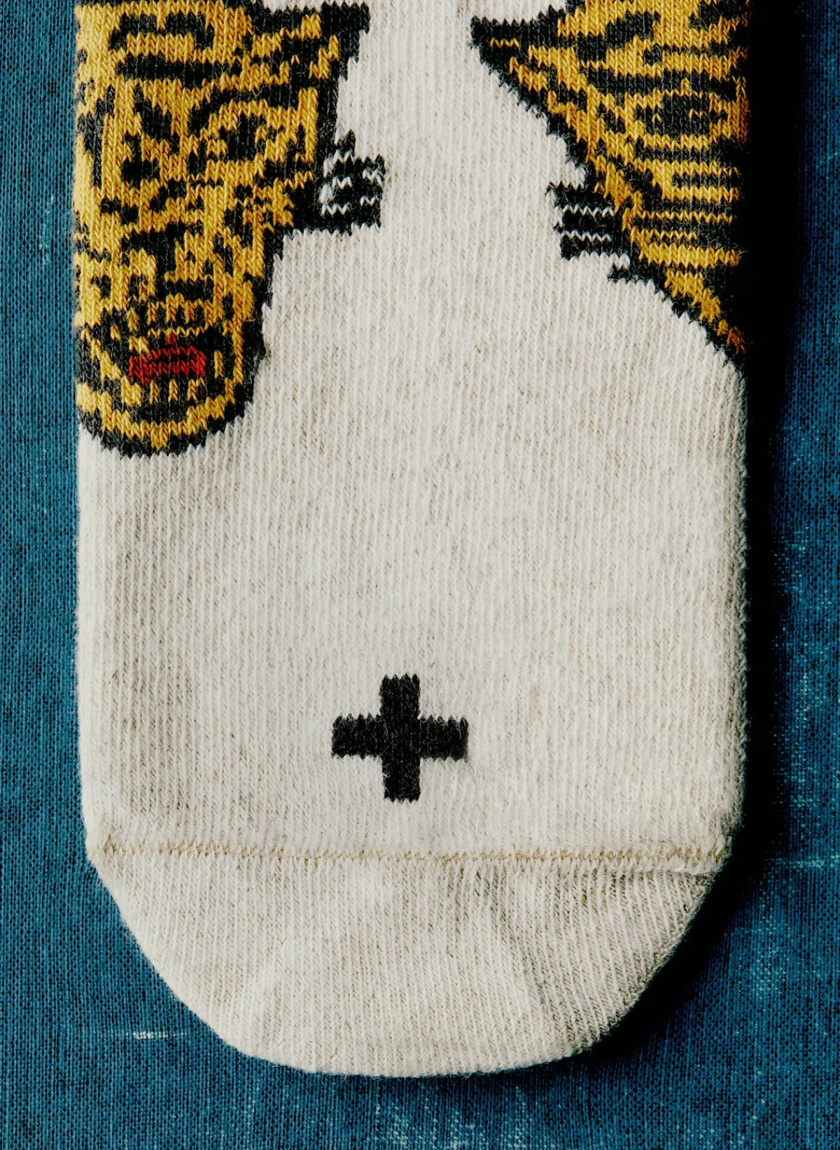 Women Imogene + Willie hellcat sock in natural