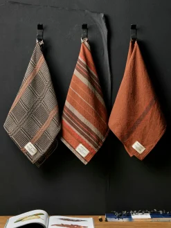 Women Imogene + Willie i+w x family heirloom weavers hand towel pack 04
