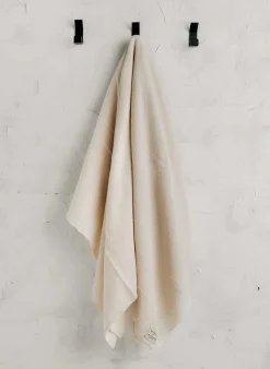 Women Imogene + Willie i+w x family heirloom weavers cotton throw in natural