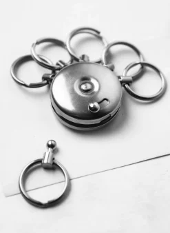 Women Imogene + Willie japanese brass key holder