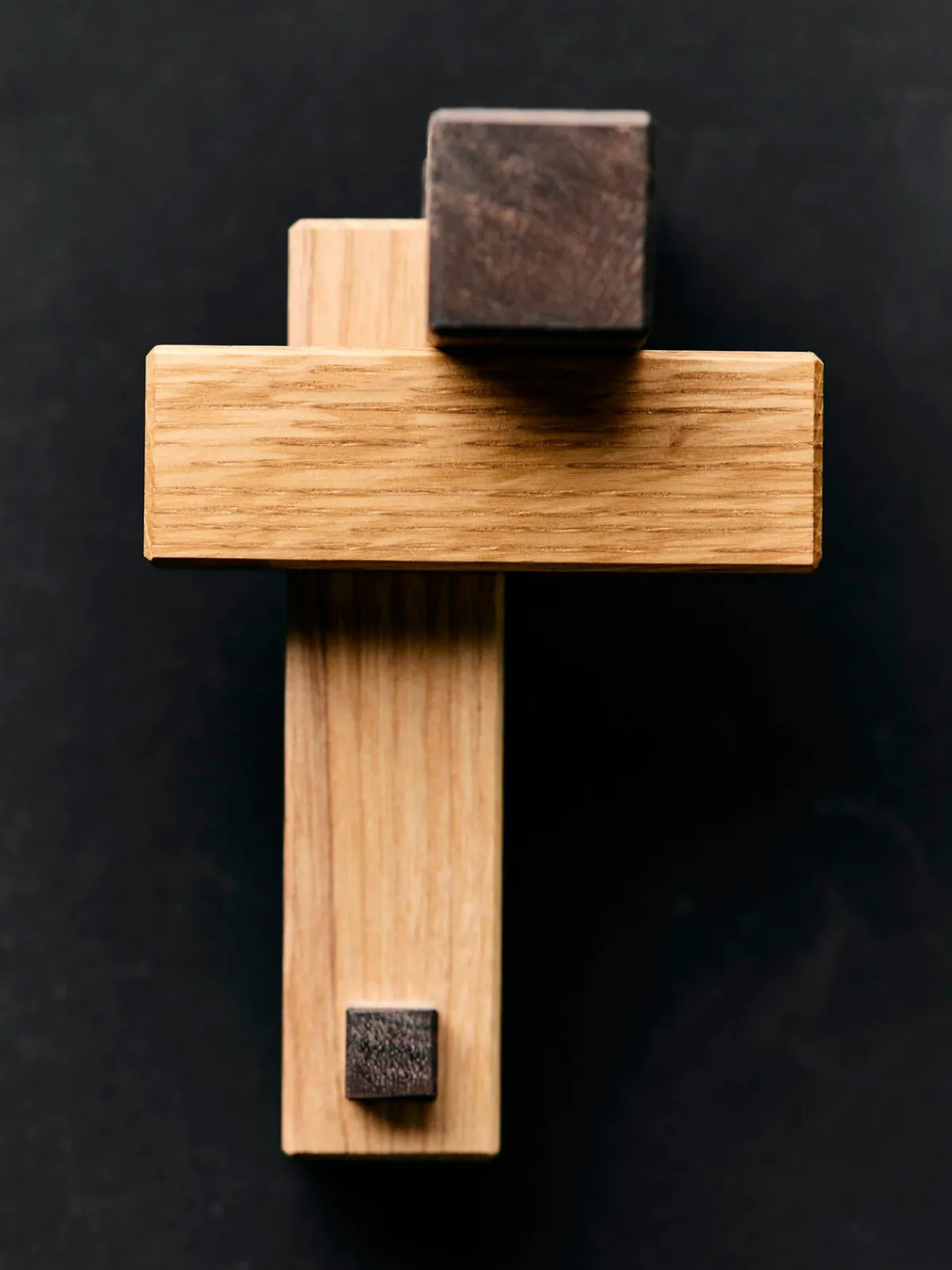 Women Imogene + Willie kigumi wall hook