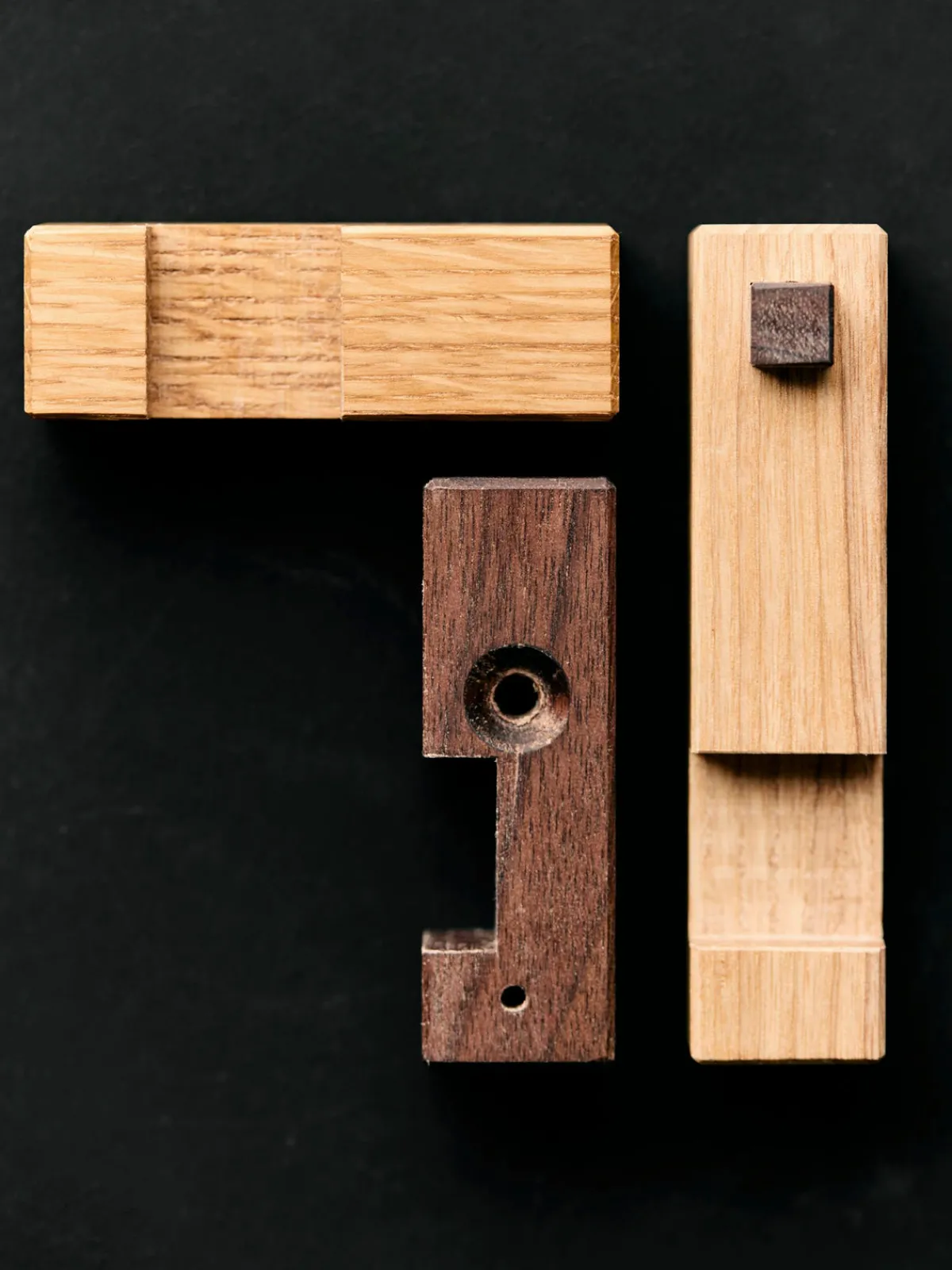 Women Imogene + Willie kigumi wall hook