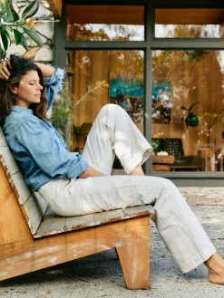Women Imogene + Willie logan bleached indigo stripe