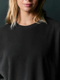 Women Imogene + Willie long sleeve midweight crew in faded black