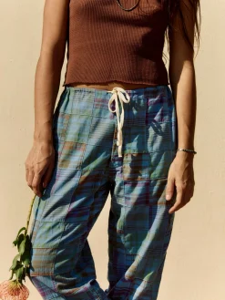 Women Imogene + Willie madras lounge pant in stafford