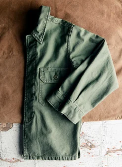 Imogene + Willie military shirt jacket in fatigue green