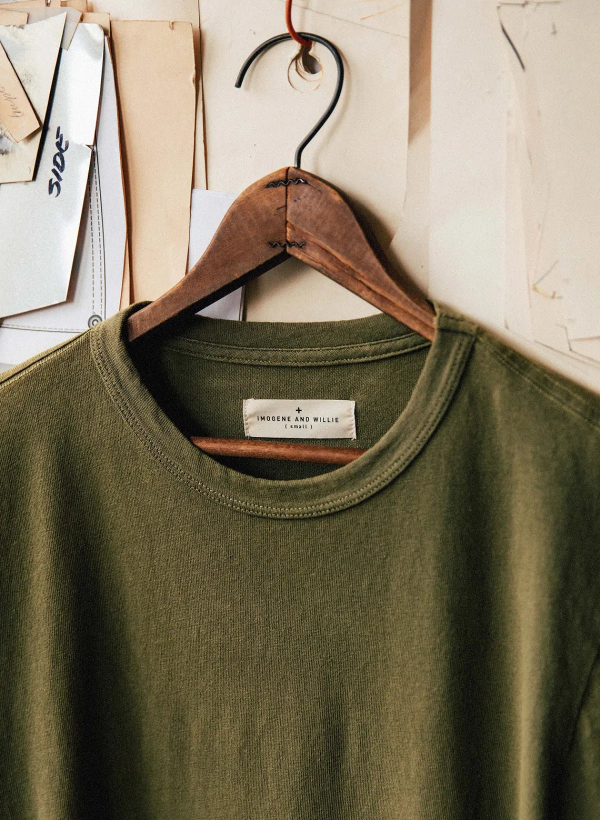 Women Imogene + Willie olive knit midweight crew