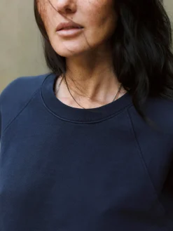 Women Imogene + Willie short sleeve raglan sweatshirt in navy
