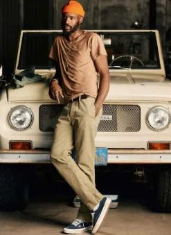 Imogene + Willie the all american chino in field tan