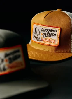 Women Imogene + Willie the