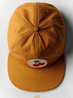 Women Imogene + Willie the "cherry" cap
