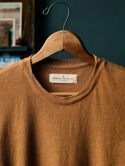 Women Imogene + Willie the cotton hemp tee in field brown