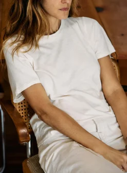 Women Imogene + Willie the cotton hemp tee in vintage white