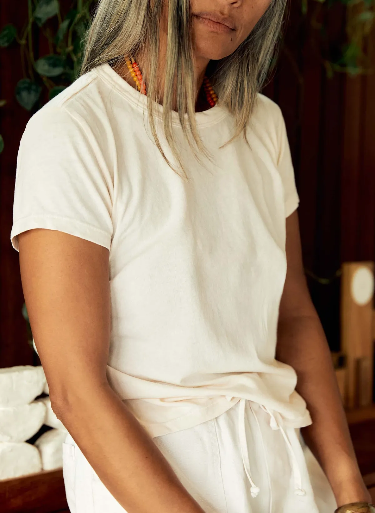 Women Imogene + Willie the drop tee in vintage white