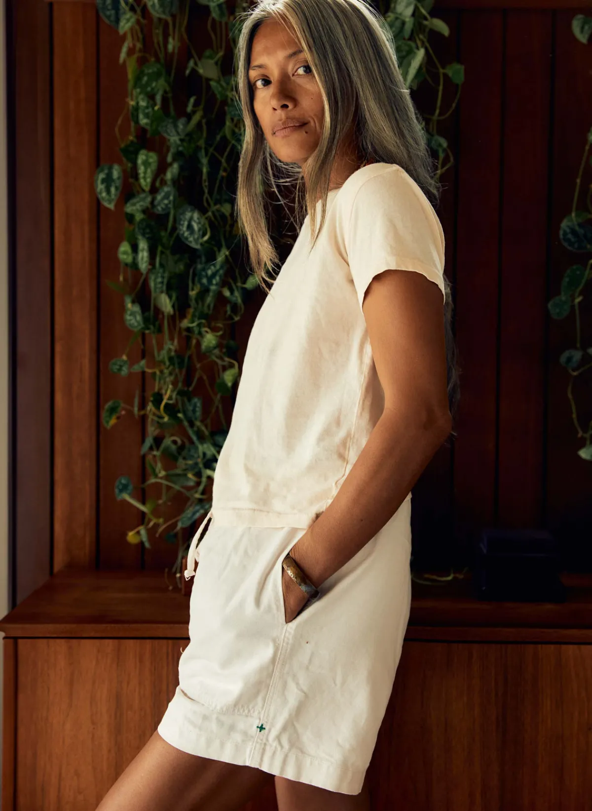 Women Imogene + Willie the drop tee in vintage white