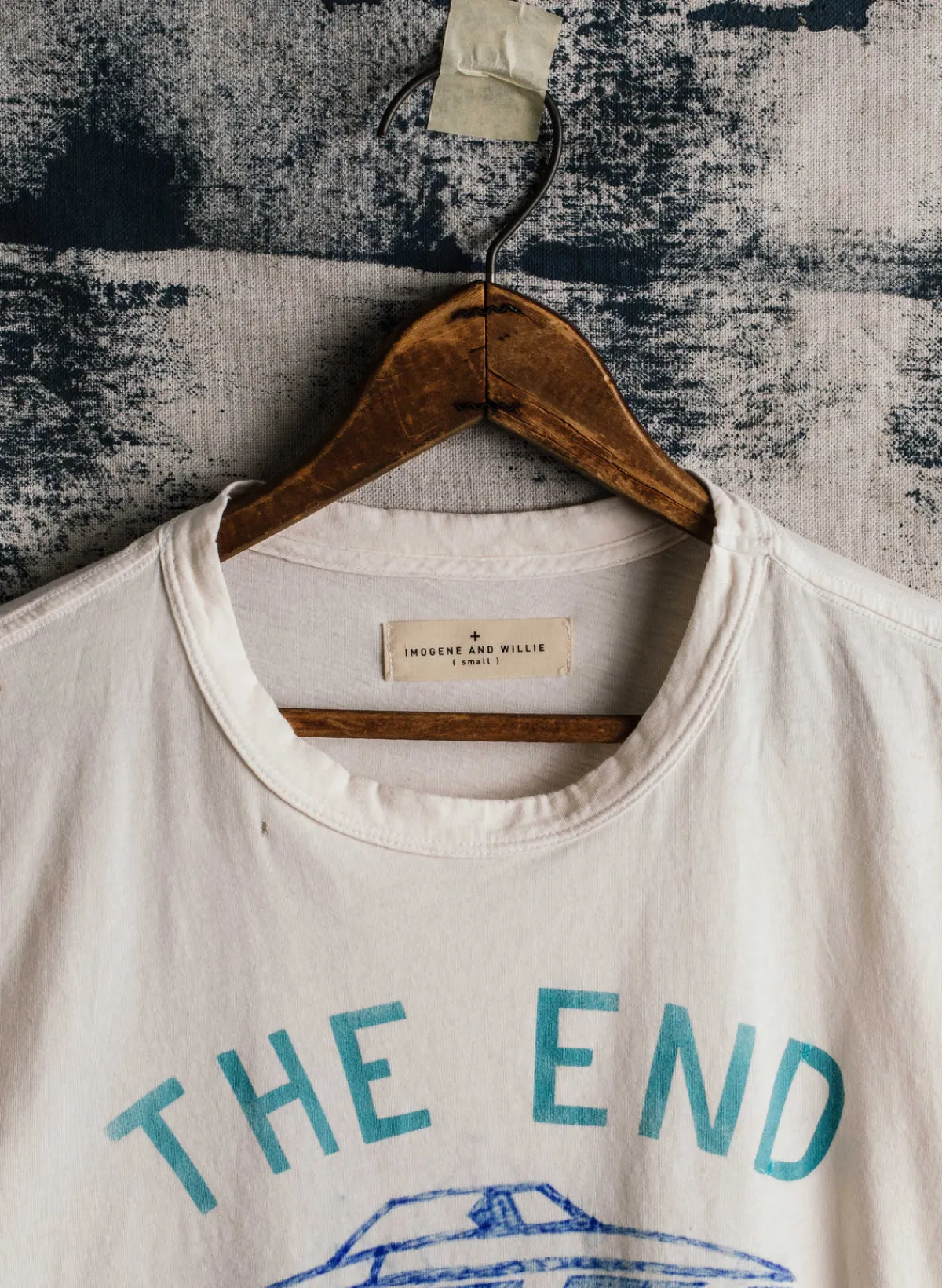 Women Imogene + Willie the "end is near" tee