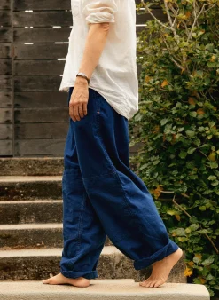 Women Imogene + Willie the flight pant in sashiko indigo
