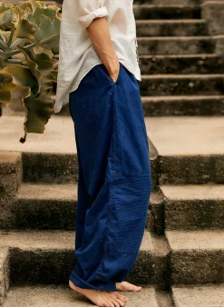 Women Imogene + Willie the flight pant in sashiko indigo