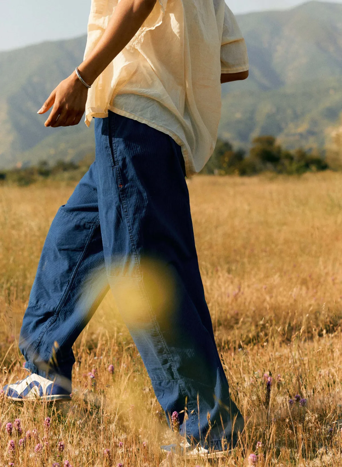 Women Imogene + Willie the flight pant in sashiko indigo