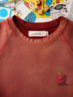 Women Imogene + Willie the "forbidden fruit" raglan crew