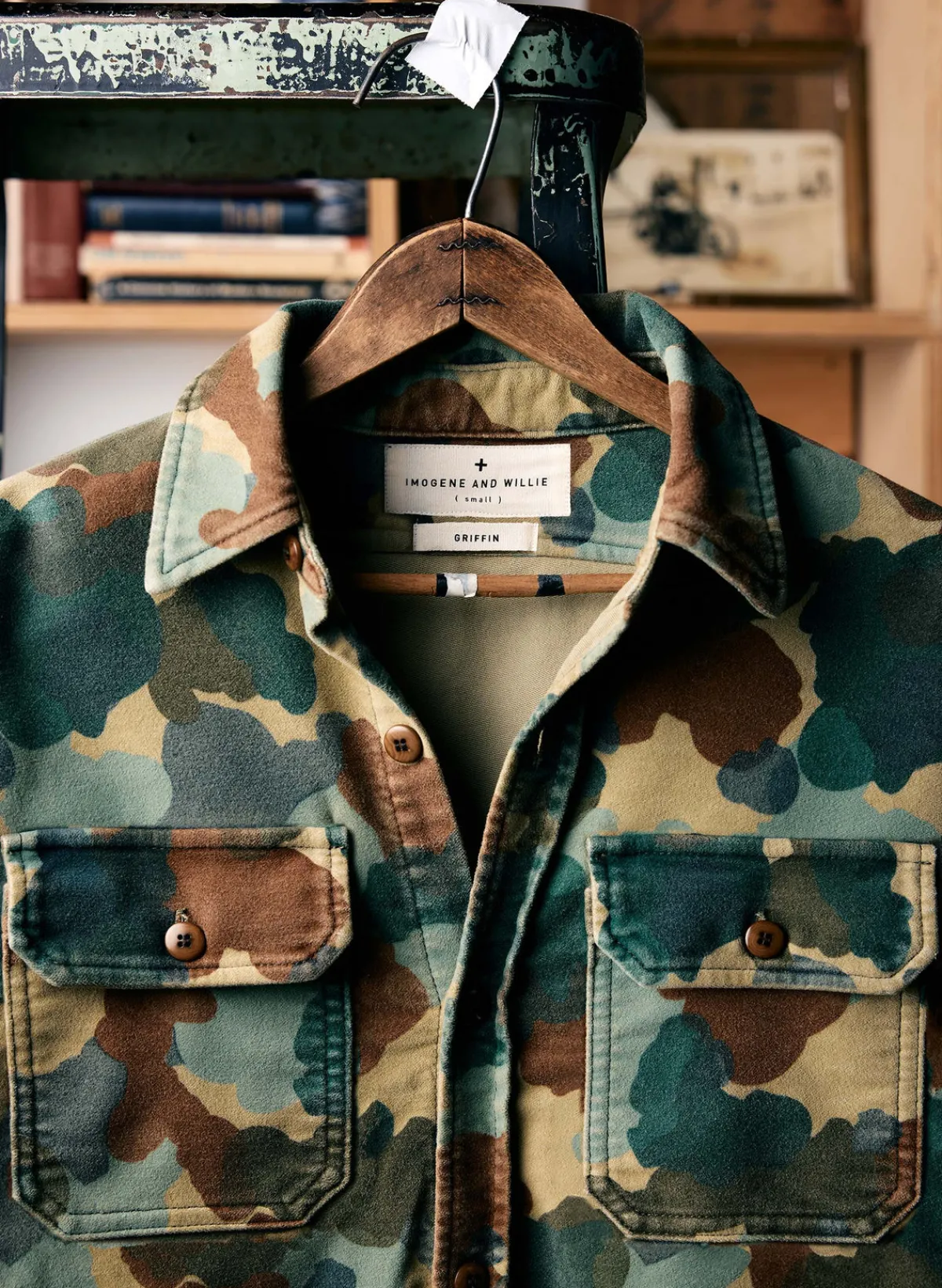 Imogene + Willie the griffin workshirt in painted camo