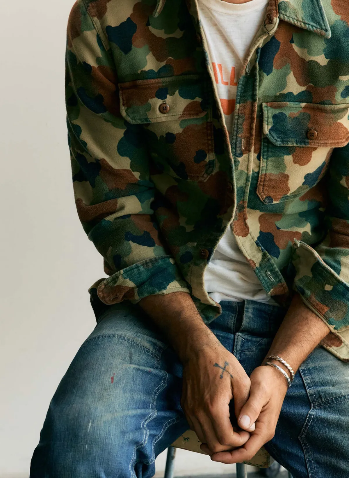Imogene + Willie the griffin workshirt in painted camo