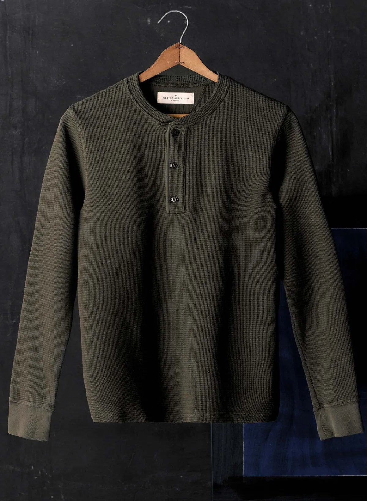 Imogene + Willie the knit waffle henley in forest