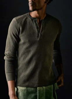 Imogene + Willie the knit waffle henley in forest