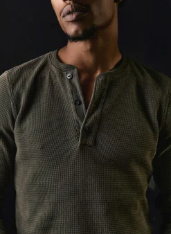 Imogene + Willie the knit waffle henley in forest