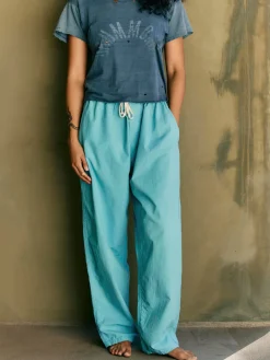 Women Imogene + Willie the lounge pant in aqua poplin