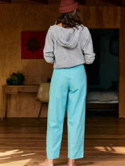 Women Imogene + Willie the lounge pant in aqua poplin