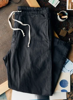 Women Imogene + Willie the lounge pant in faded black