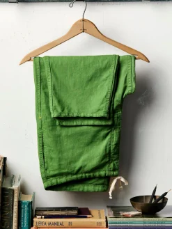 Women Imogene + Willie the lounge pant in fern green
