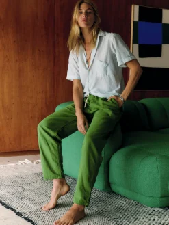 Women Imogene + Willie the lounge pant in fern green